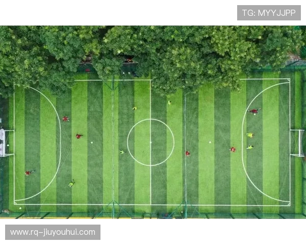 山南市是否有适合夜间踢足球的场地及相关设施介绍 山南市是否有适合夜间踢足球的场地及相关设施介绍