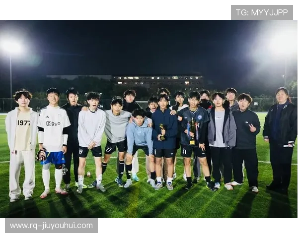 逐梦绿茵校园少年激情奋进最终携手闯入全国赛事巅峰决赛舞台盛典